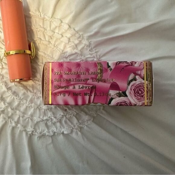 PAT McGRATH LABS SatinAllure™ Lipstick Color: Négligée - neutral pink beige - Picture 7 of 9